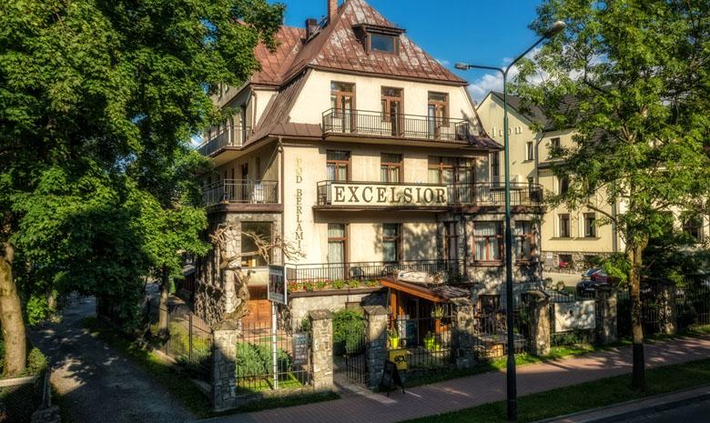 Willa Excelsior - widok budynku